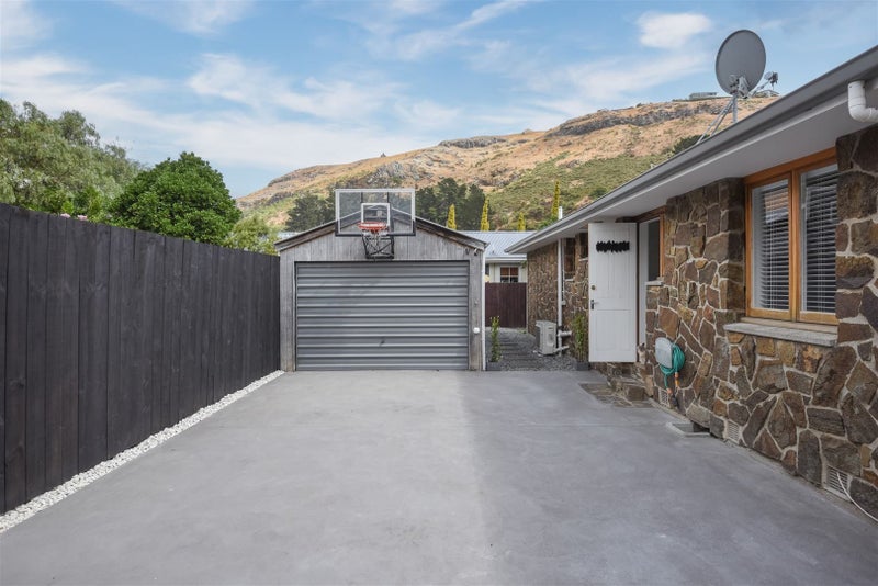 10 Duncan Street, Sumner, Christchurch - Carousel 24