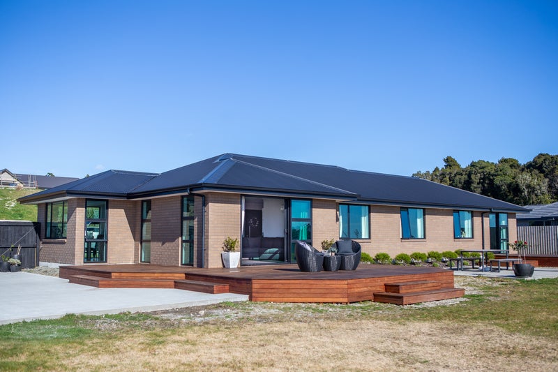 10 Takutai Terrace, Ruatapu - Carousel 2