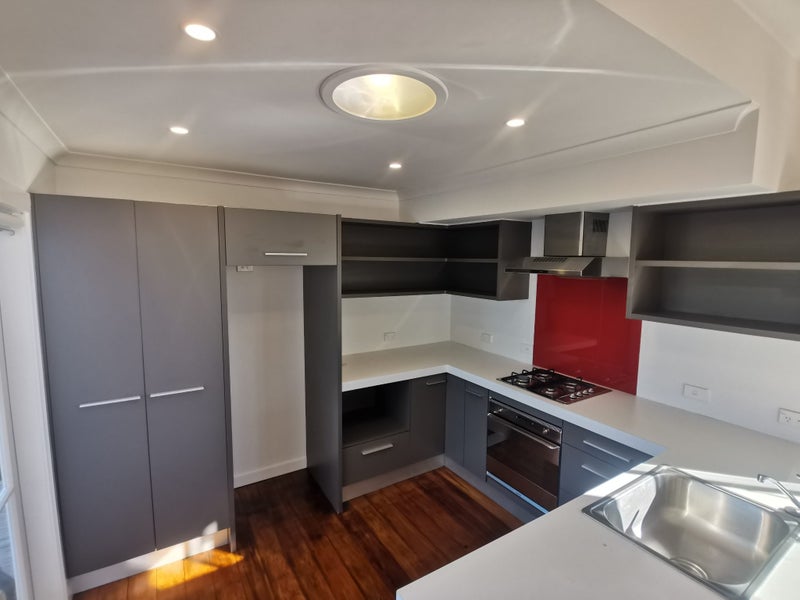 1/24 Kowhatu Road, One Tree Hill, Auckland - Carousel 2