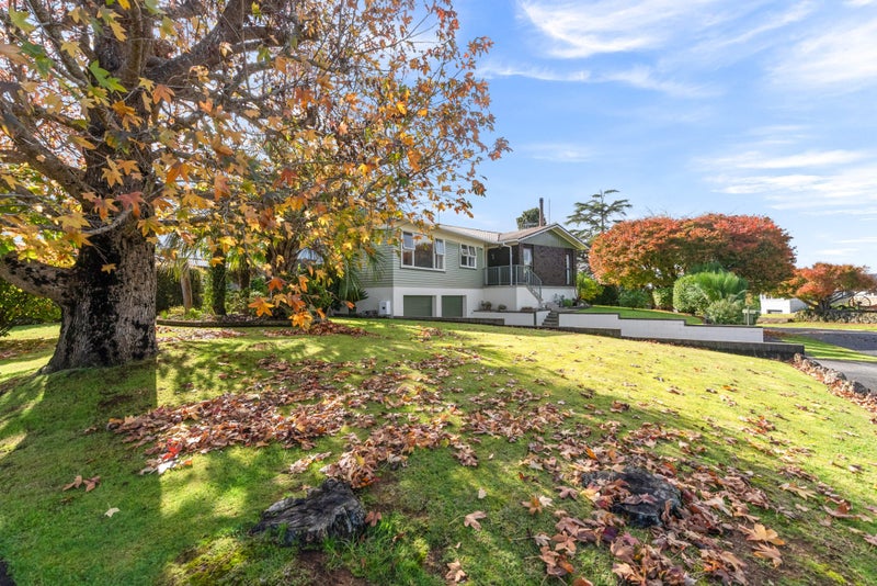 1 Rugby Place, Kamo, Whangarei - Carousel 2