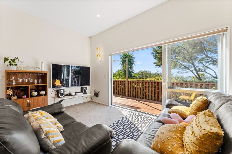 300C Glenvar Road, Torbay, Auckland - Carousel 2