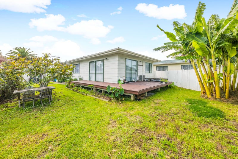 4A Viola Avenue, Mangere East, Auckland - Carousel 1