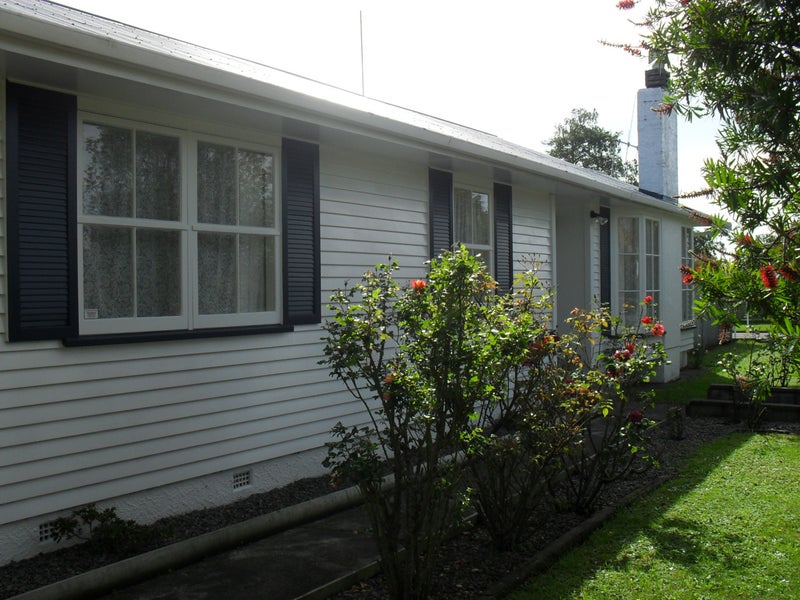 55 Holdsworth Avenue, Milson, Palmerston North - Carousel 1