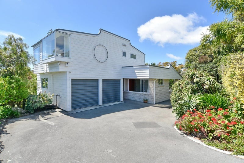 215A Mount Pleasant Road, Mount Pleasant, Christchurch - Carousel 1