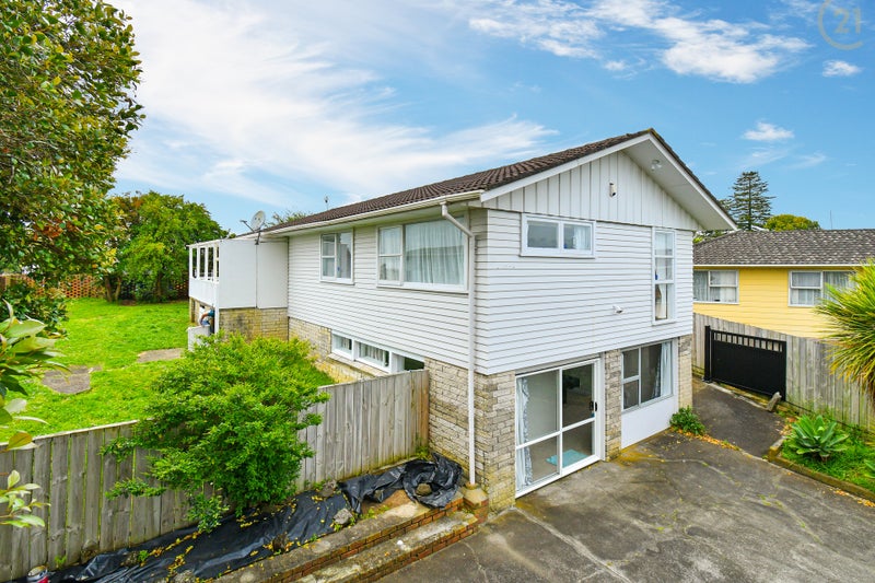 35 Heybridge Street, Manurewa, Auckland - Carousel 1