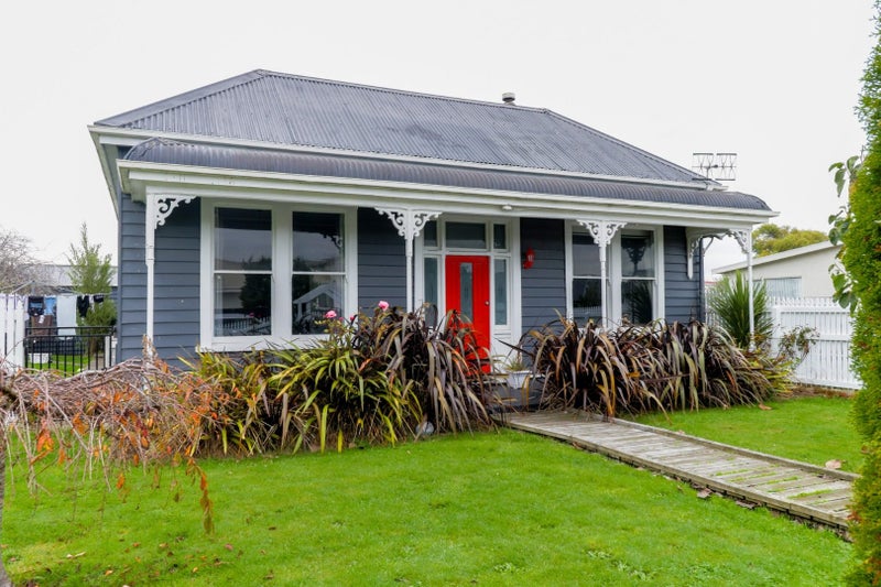 37 Avenal Street, Avenal, Invercargill - Carousel 1