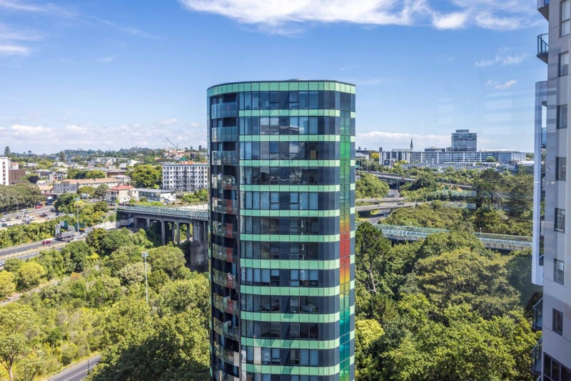 10A/2 St Martins Lane, Grafton, Auckland - Carousel 19