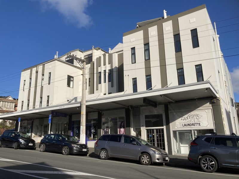 9/24 Elizabeth Street, Mount Victoria, Wellington - Carousel 1