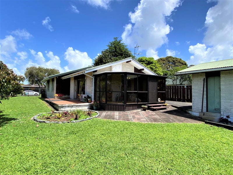 29 Waimai Avenue, Weymouth, Auckland - Carousel 2