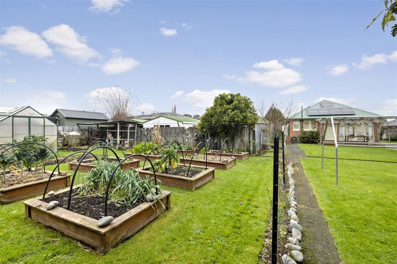297 Westminster Street, Mairehau, Christchurch - Carousel 1