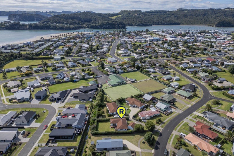28 Springbok Avenue, Whitianga - Carousel 33