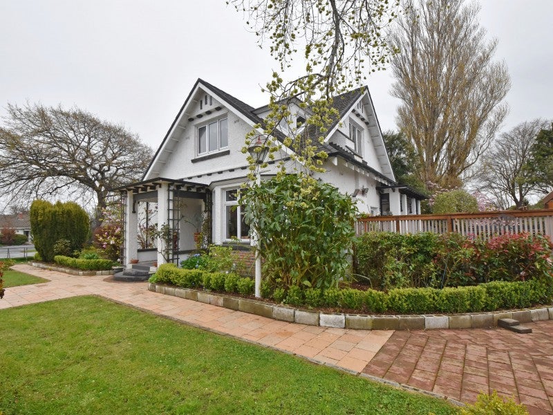 318 Kelvin Street, Gladstone, Invercargill - Carousel 1