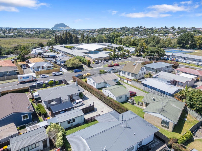 10B Charles Street, Bellevue, Tauranga - Carousel 2