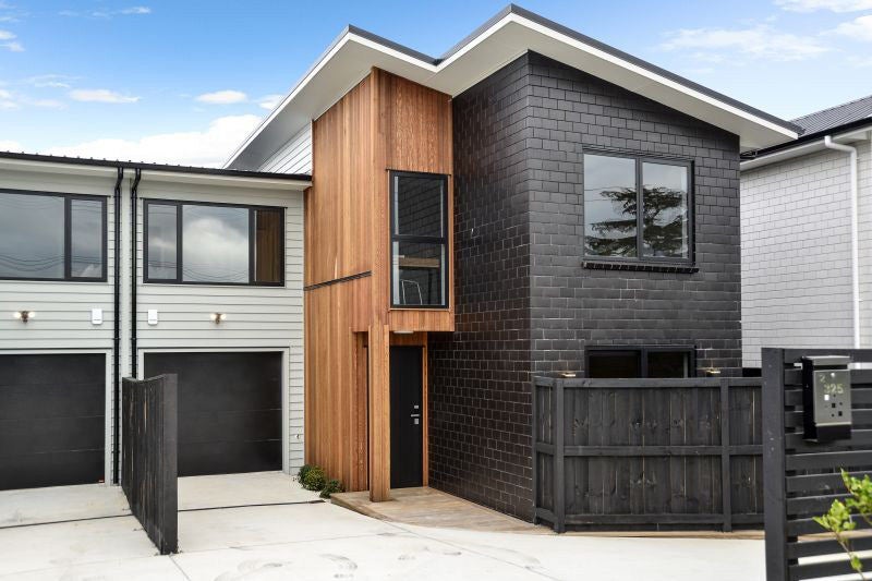 2/325 Horsham Downs Road, Rototuna North, Hamilton - Carousel 2