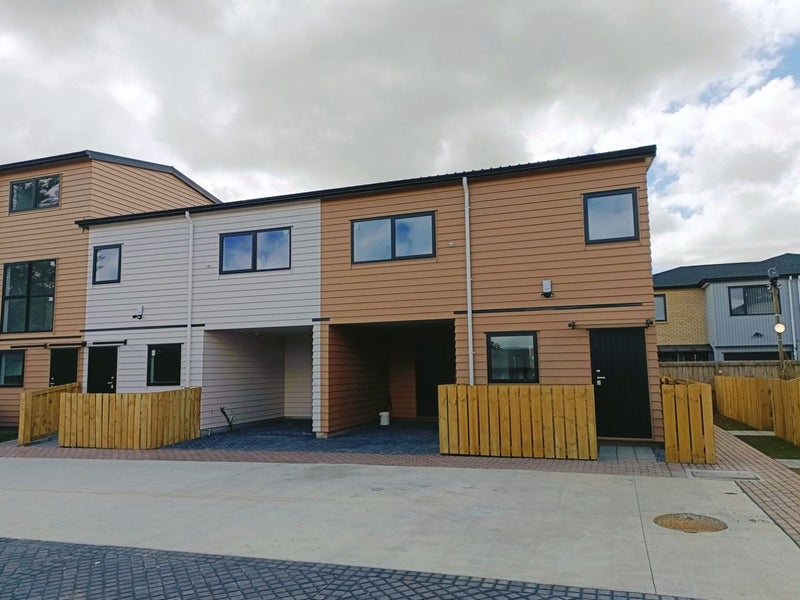 4/168 Buckland Road, Mangere East, Auckland - Carousel 2