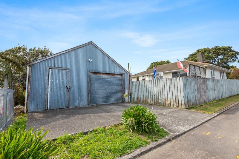 126 Corinna Street, Waitangirua, Porirua - Carousel 20