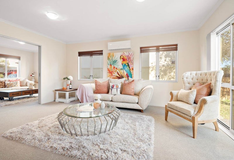 17 Temuka Gardens, Blockhouse Bay, Auckland - Carousel 2