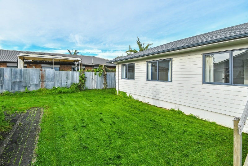 77 Walmsley Road, Otahuhu, Auckland - Carousel 2