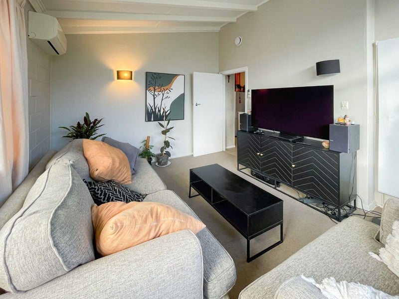 4/708 Fergusson Drive, Elderslea, Upper Hutt - Carousel 2