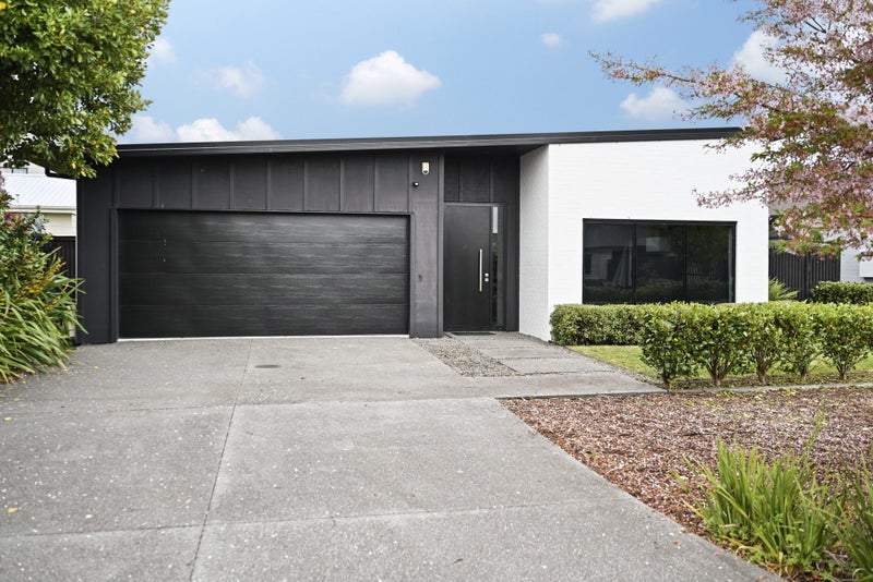 9 Probert Crescent, Chartwell, Hamilton - Carousel 1