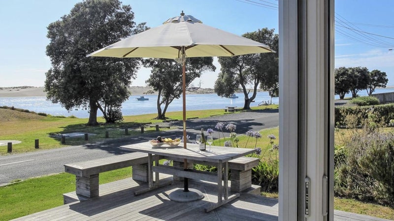 19 Alamar Crescent, Mangawhai Heads, Mangawhai - Carousel 1