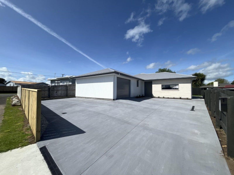 1 Wheeler Place, Upper Vogeltown, New Plymouth - Carousel 1