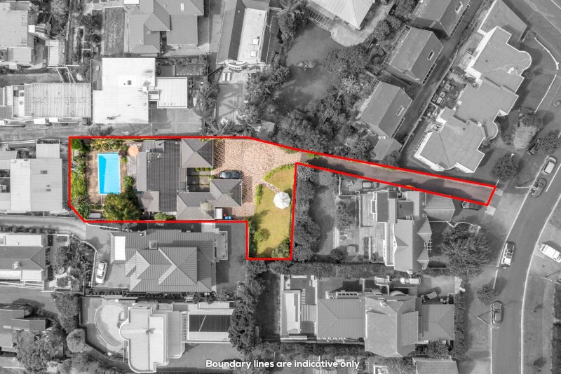 20 Codrington Crescent, Mission Bay, Auckland - Carousel 1