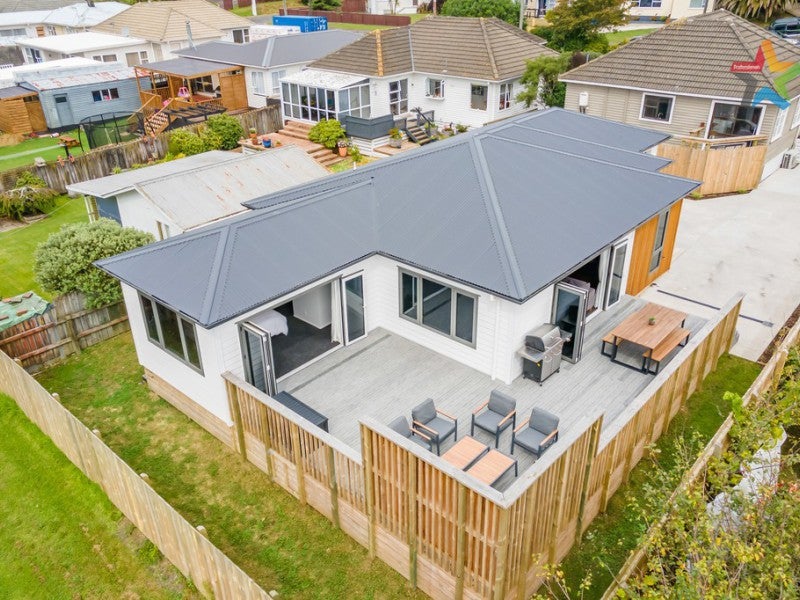 42A Fraser Street, Wainuiomata, Lower Hutt - Carousel 26