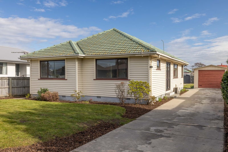 143 Wainoni Road, Avondale, Christchurch - Carousel 1