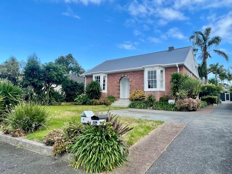 15 Rautara Street, Orakei, Auckland - Carousel 1