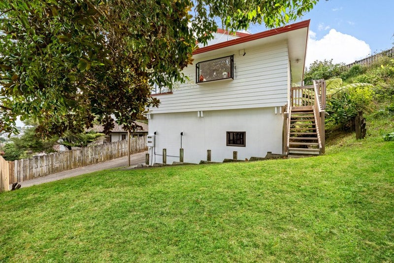 2/16 Kupari Place, Tōtara Vale, Auckland - Carousel 22