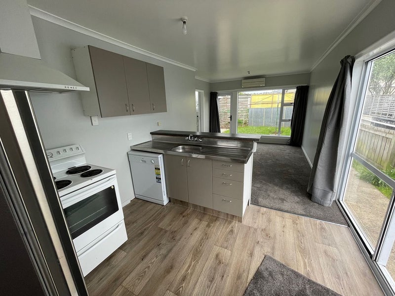 144 Bay View Road, South Dunedin, Dunedin - Carousel 1