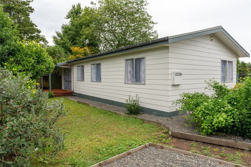 166 Clyde Street, Hamilton East, Hamilton - Carousel 2