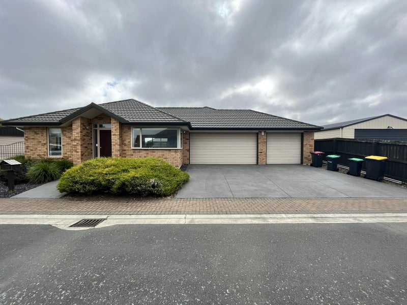 29 Awatea Gardens, Wigram, Christchurch - Carousel 1
