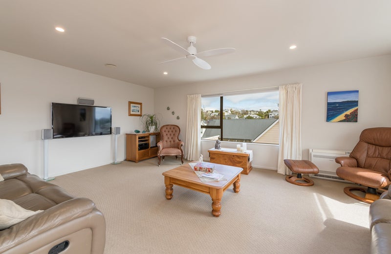 203A Collingwood Street, Nelson, Nelson - Carousel 2