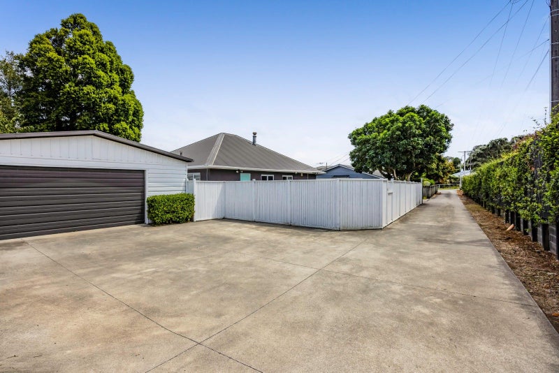 8 Solway Terrace, Bell Block, New Plymouth - Carousel 26