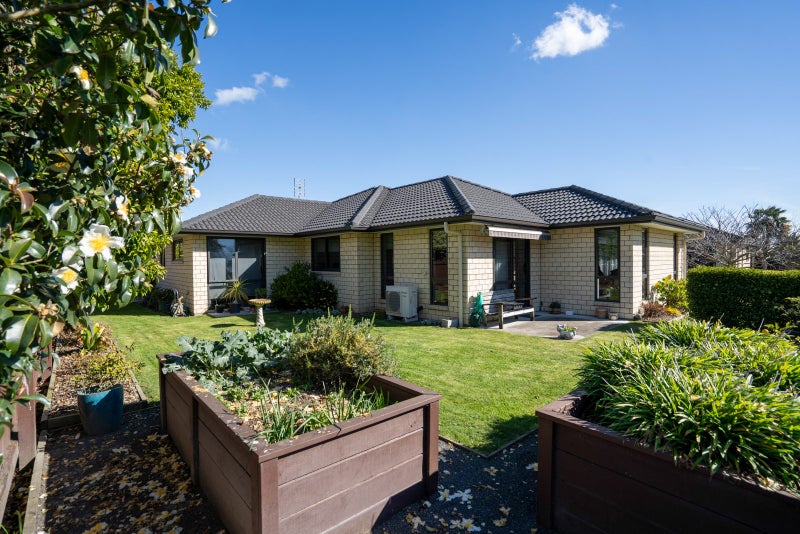 62 Raleigh Street, Leamington, Cambridge - Carousel 2