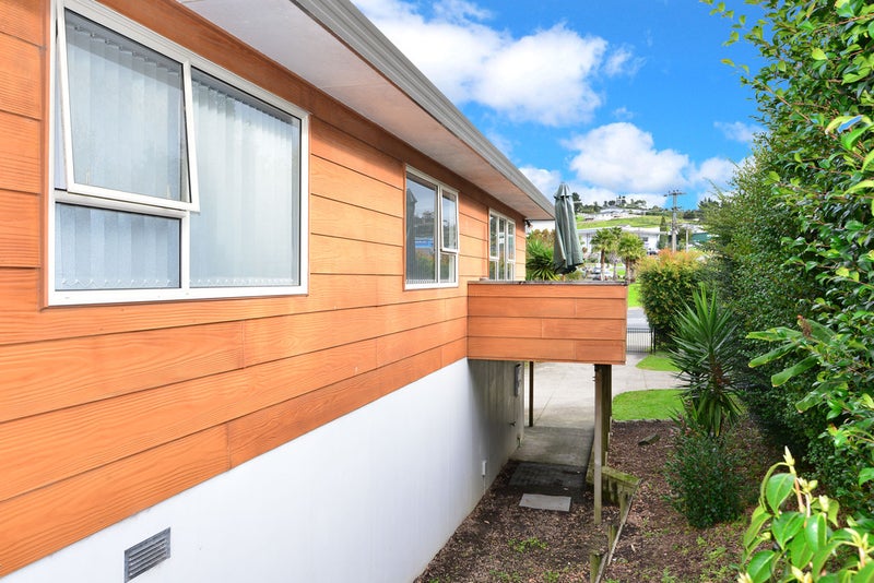 650A Whangaparaoa Road, Stanmore Bay, Whangaparaoa - Carousel 19