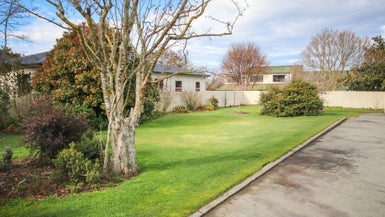 22 Farm Road, Allenton, Ashburton - Carousel 1