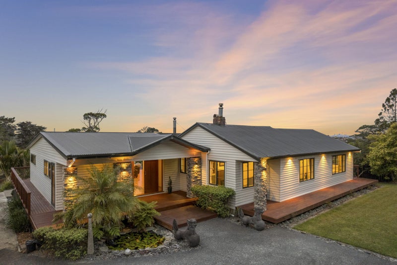 305 Sturges Road, Henderson Valley, Auckland - Carousel 2