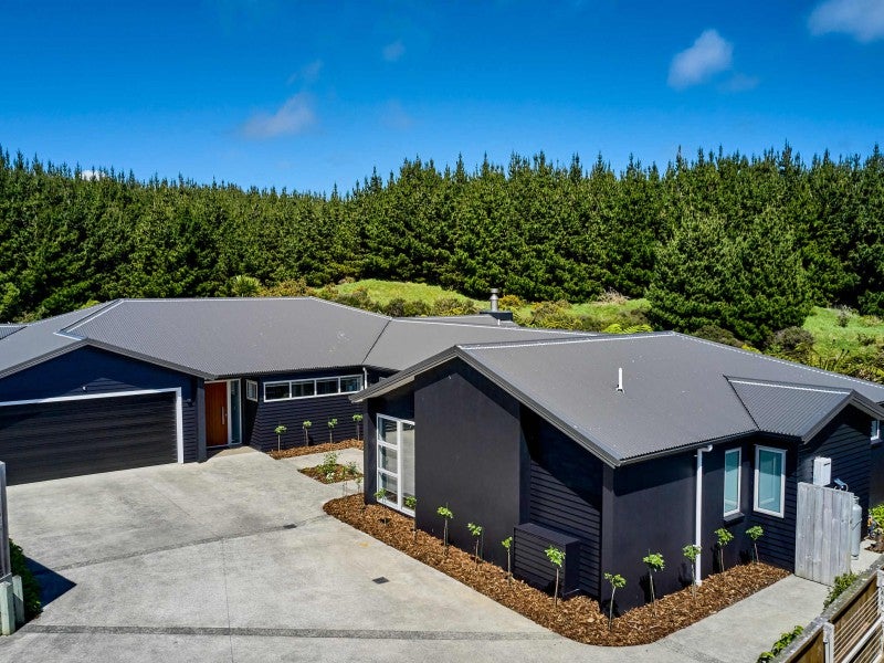 44 Gray Street, Pukerua Bay, Porirua - Carousel 1