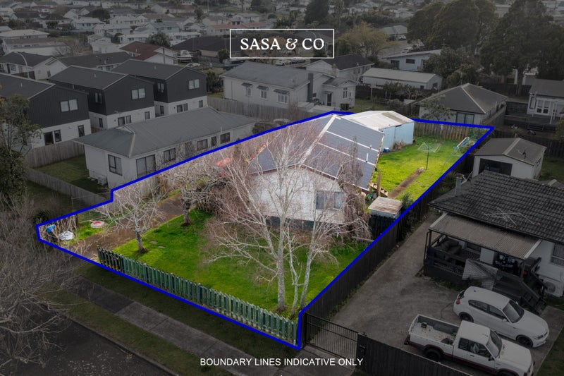 4 Stoll Place, Clendon Park, Auckland - Carousel 1