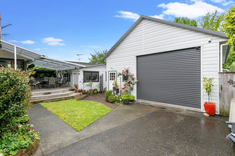 657 Mount Albert Road, Royal Oak, Auckland - Carousel 1