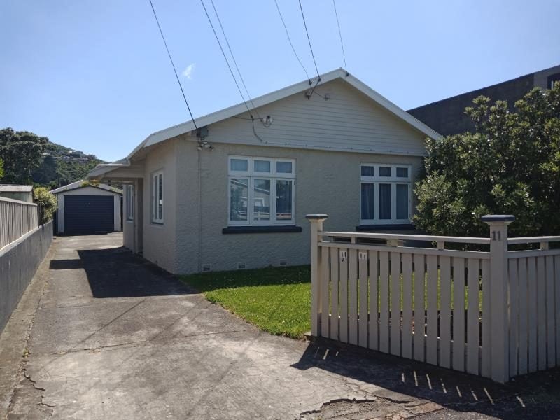 11 Udy Street, Petone, Lower Hutt - Carousel 1