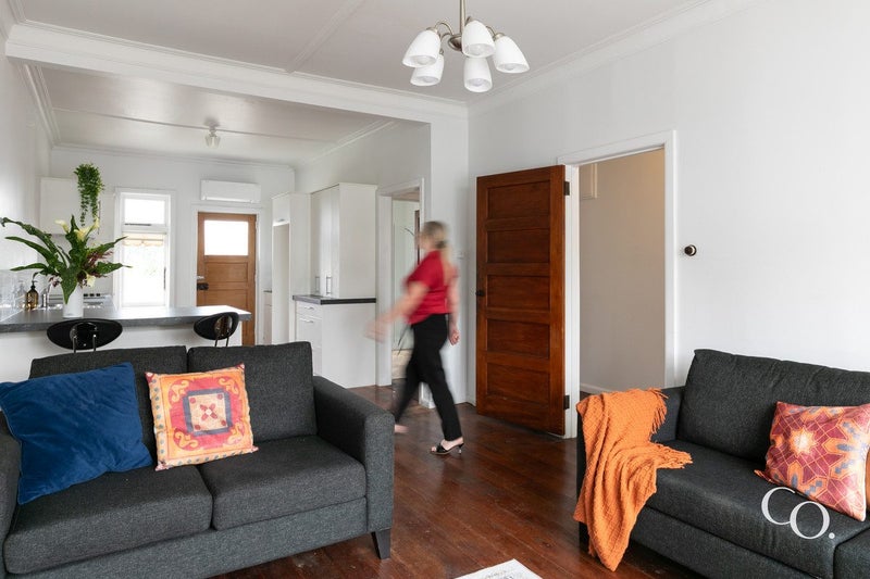 4/311 King Street North, Hastings - Carousel 2