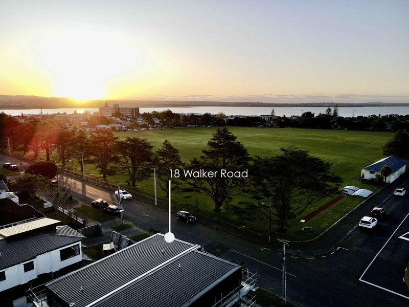 18D Walker Road, Point Chevalier, Auckland - Carousel 2