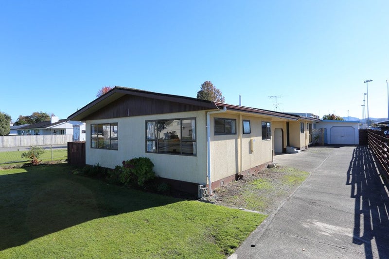 1/757 Gladstone Road, Te Hapara, Gisborne - Carousel 36