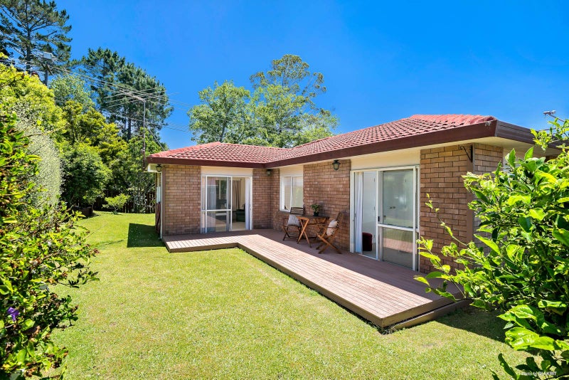 72 Birdwood Road, Swanson, Auckland - Carousel 2