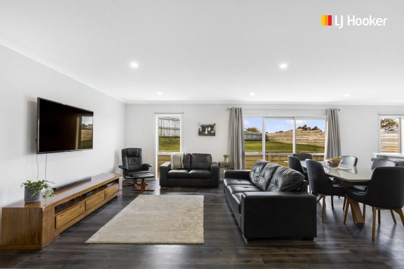 12 Westgate, Corstorphine, DUNEDIN - Carousel 2