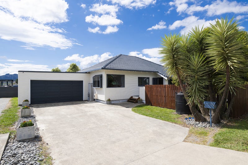 445 Nelson Road, Riverdale, Gisborne - Carousel 1
